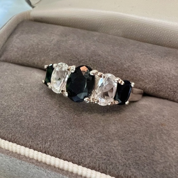 Vintage Genuine Sapphire Ring Solid 925 Sterling Silver Oval Cut Blue & White - Picture 15 of 17